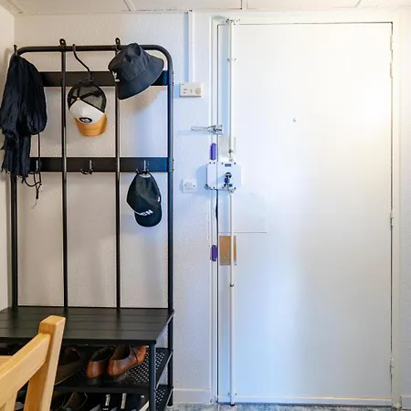 Cosy 2-room Flat - Train Station - Center